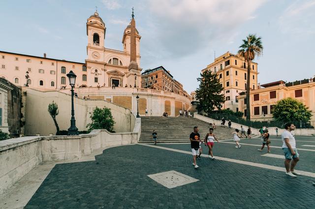 Photo: Gabriella Clare Marino / Unsplash Spanish Steps